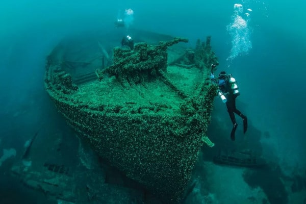 Buceo en Naufragios