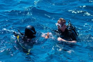 Instructor explain during PADI certification in Costa Rica