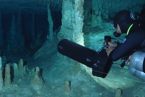 Cave diving with scooter 7