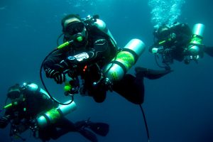 Technical Divers with Enriched Air Tanks