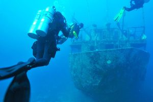 Technical Diving Shipwreck