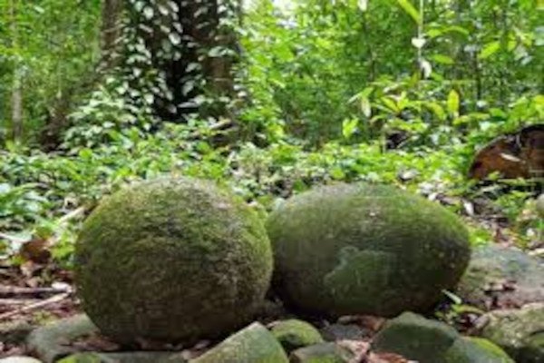 Stone Spheres at the Caño Island
