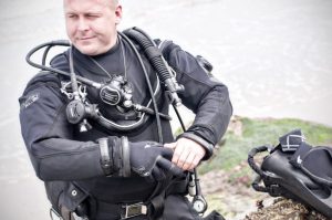 Traje de buceo seco