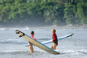 costa rica surfers