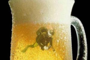 Flying-after-diving drinking beer