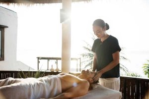 do-not-take-a-full-massage-after-a-dive