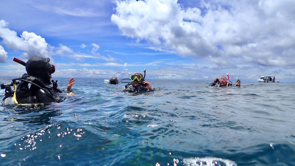 Divers at Surface during scuba course