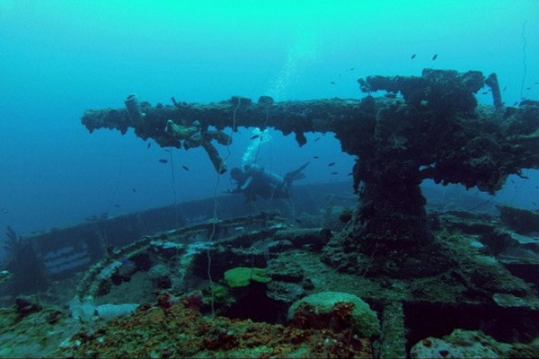 shipwreck Truk Lagoon, Micronesia