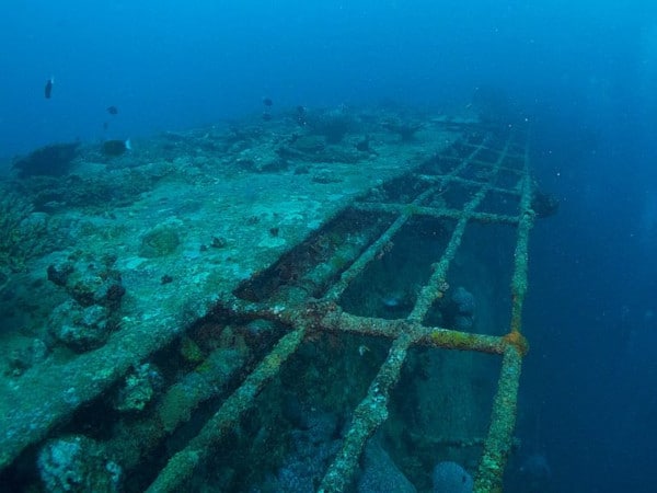 buceo en las maldivas Realeza británica: el naufragio más grande de las Maldivas