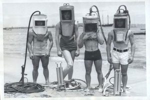 old-diving-suits