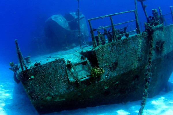 shipwreck costa rica