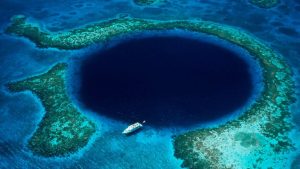 deep-diving-mariana-trench