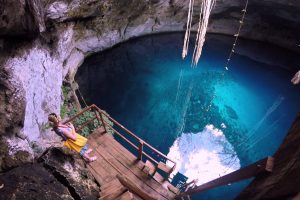 diving in cenotes 600