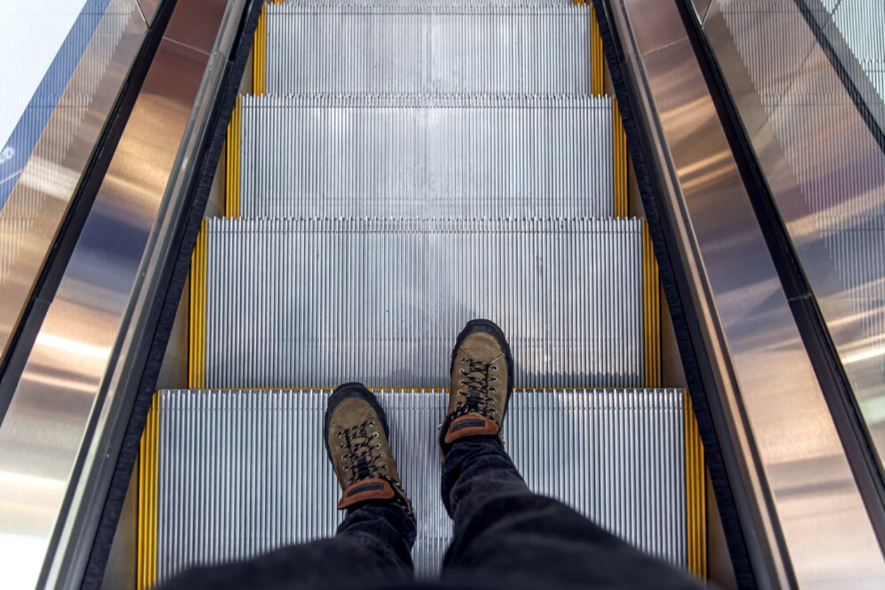 escalator